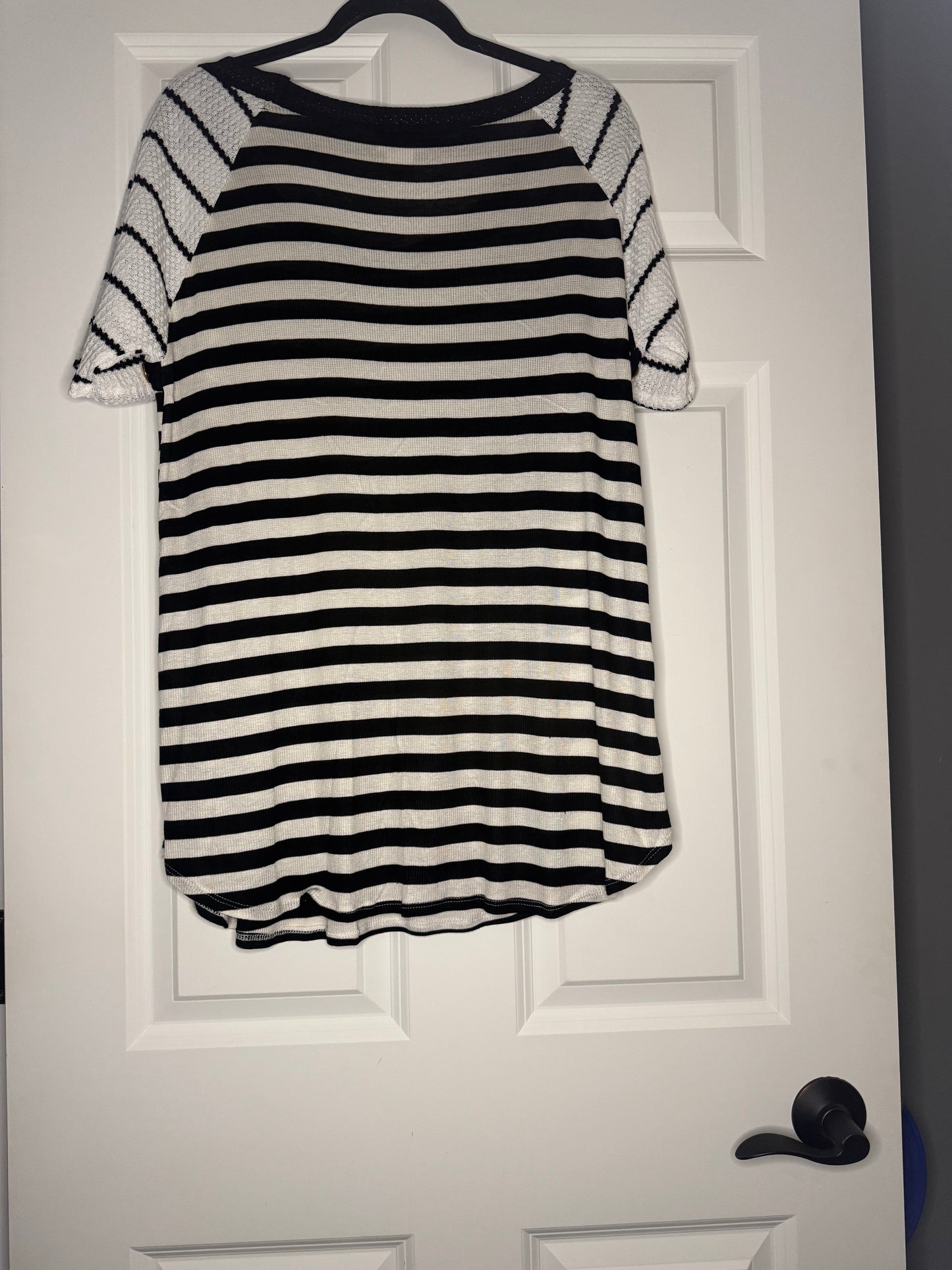Bibi short sleeve top black white stripe gold decor buttons xl