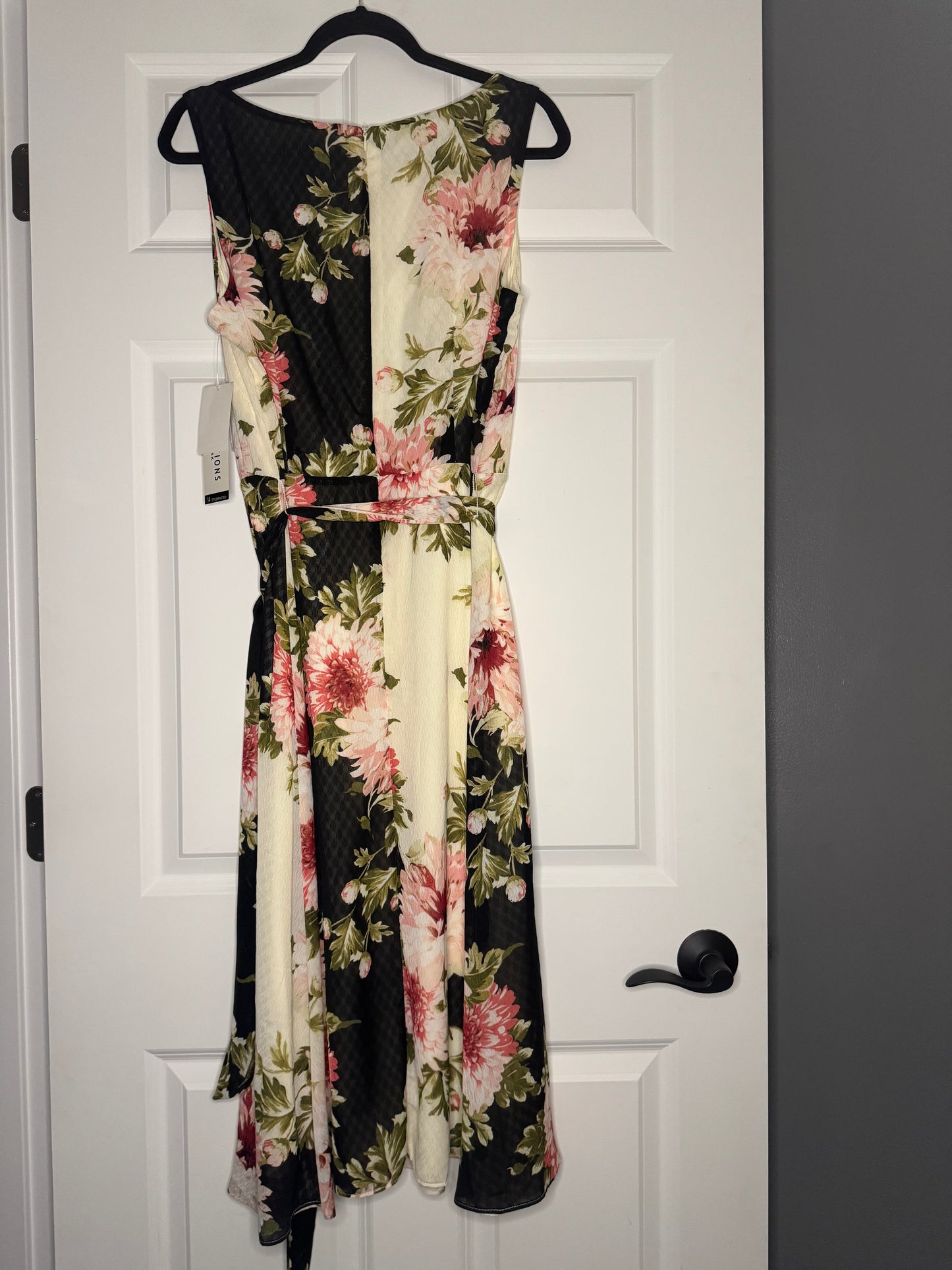 Perceptions New York sleeveless dress w belt size 14 cream black w pink green floral nwt $74