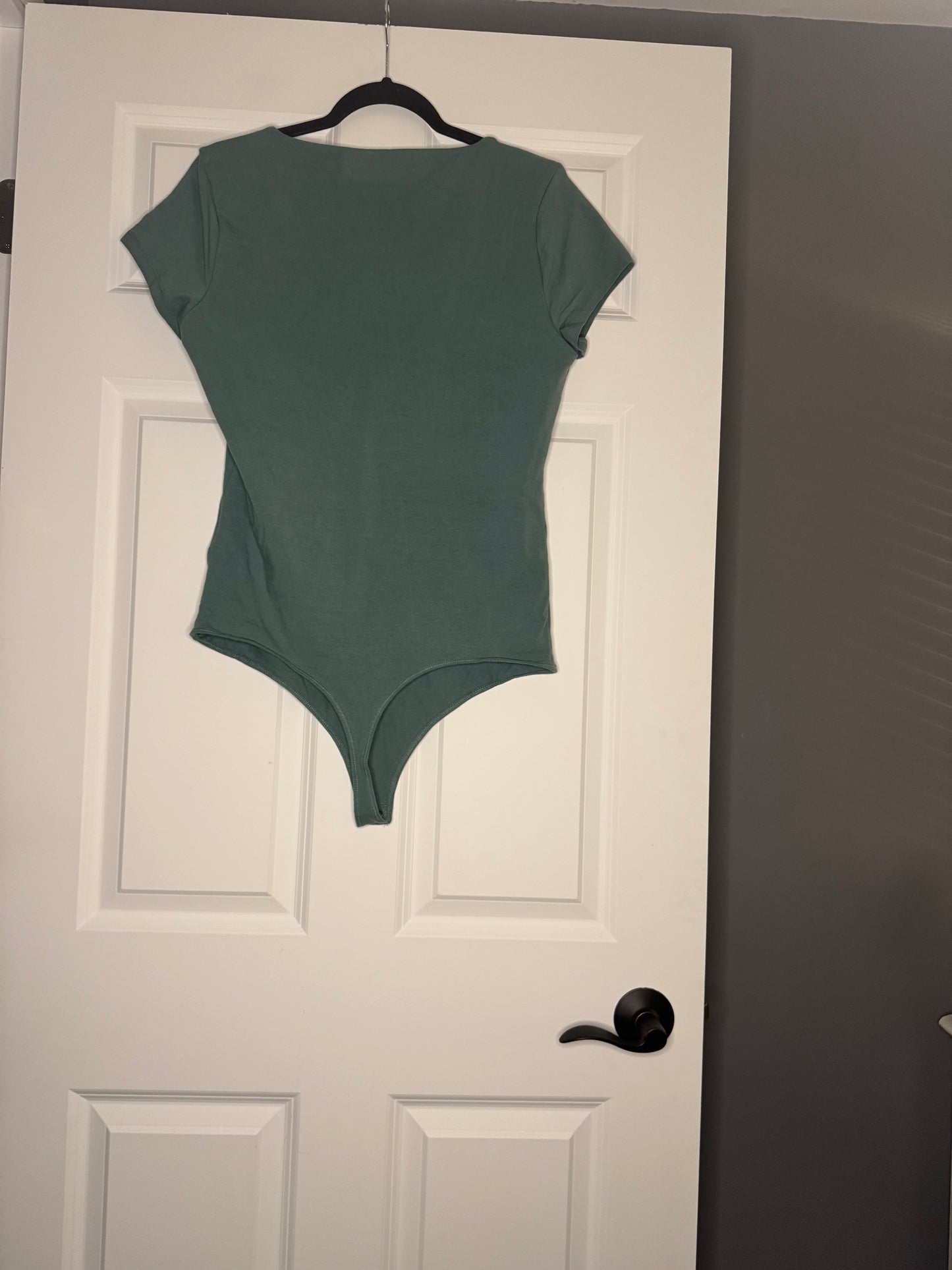 Abercrombie short sleeve bodysuit green xl