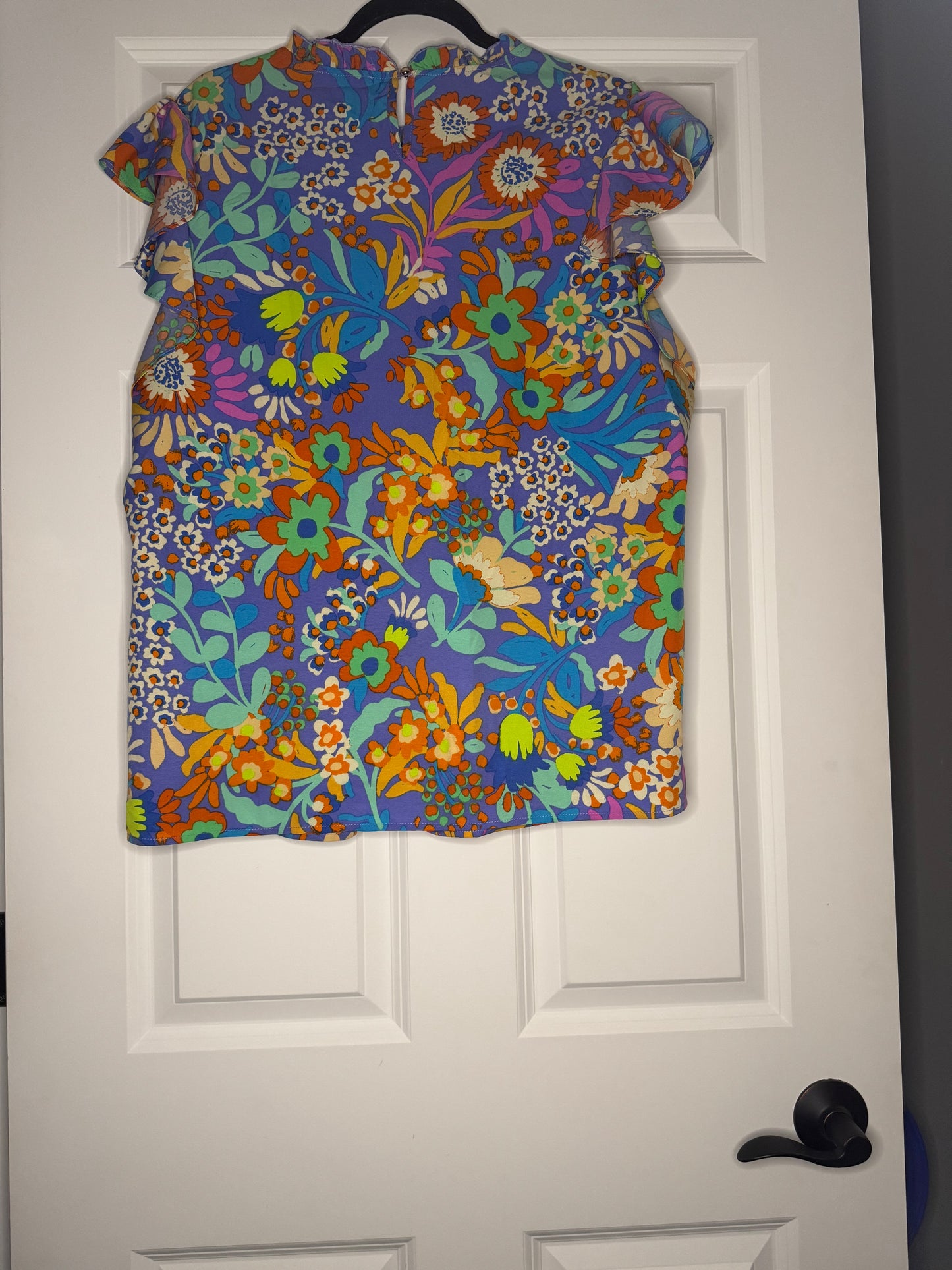 Emily wonder short sleeve blouse 1x purple w multicolor floral ruffle sleeve