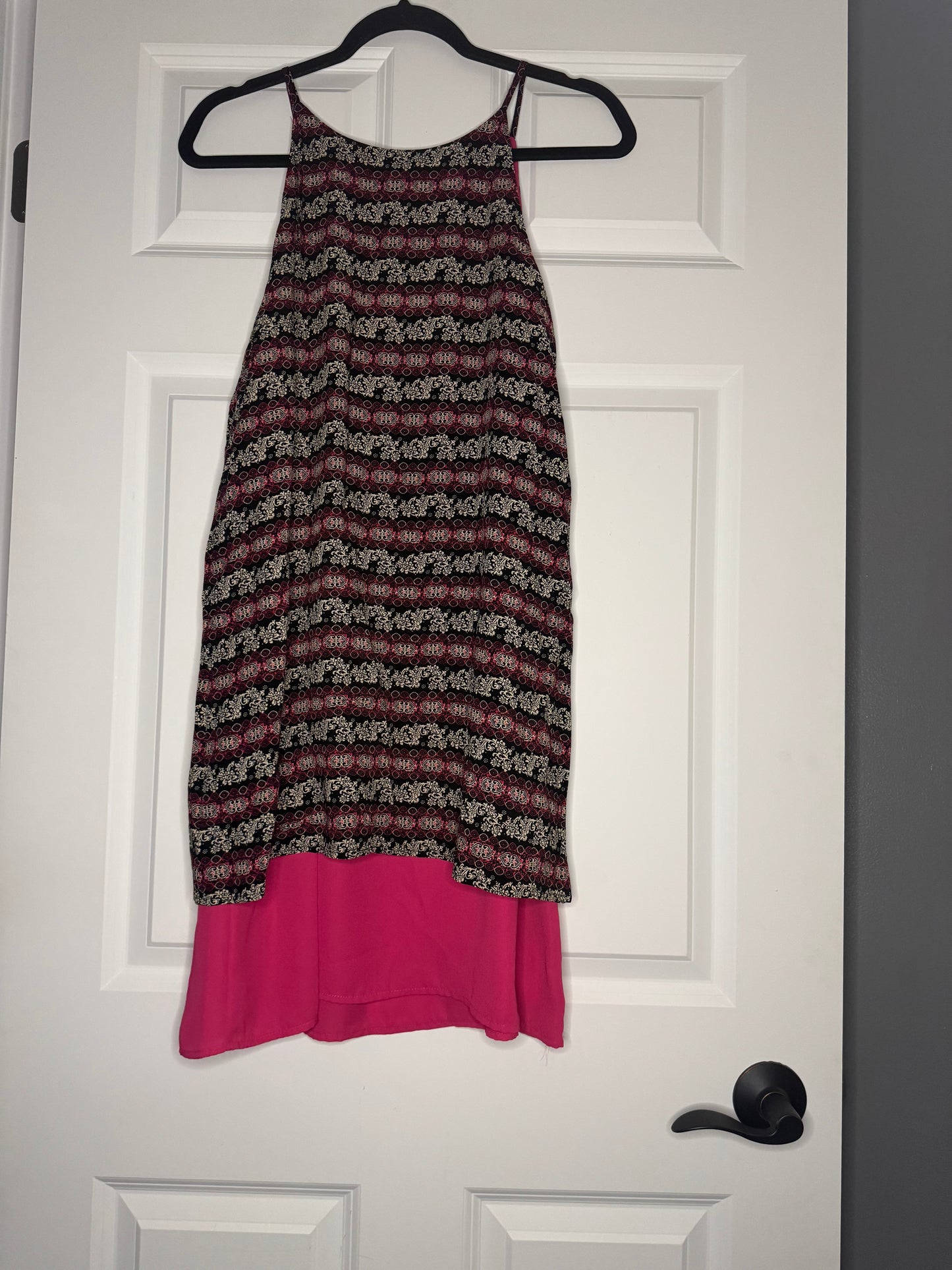 Thml sleeveless dress large pink w beige black red print