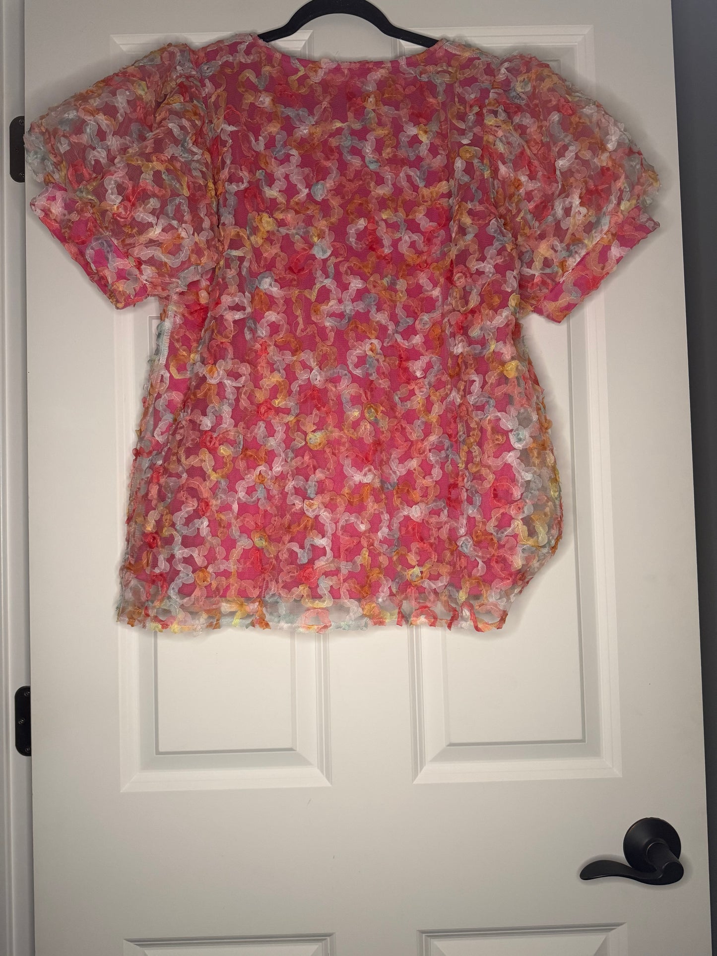 Jodifl short sleeve blouse large multicolor mesh print w pink undershirt