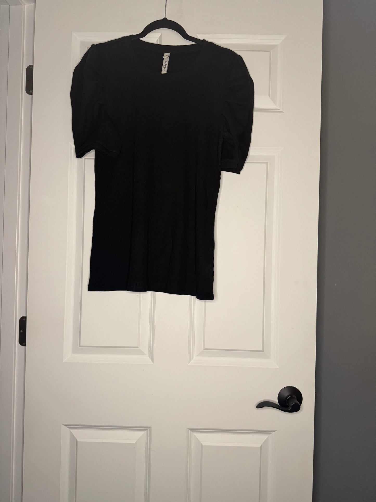 Belle isle by torrid size 1 14/16 short cinch sleeve blouse ribbed black