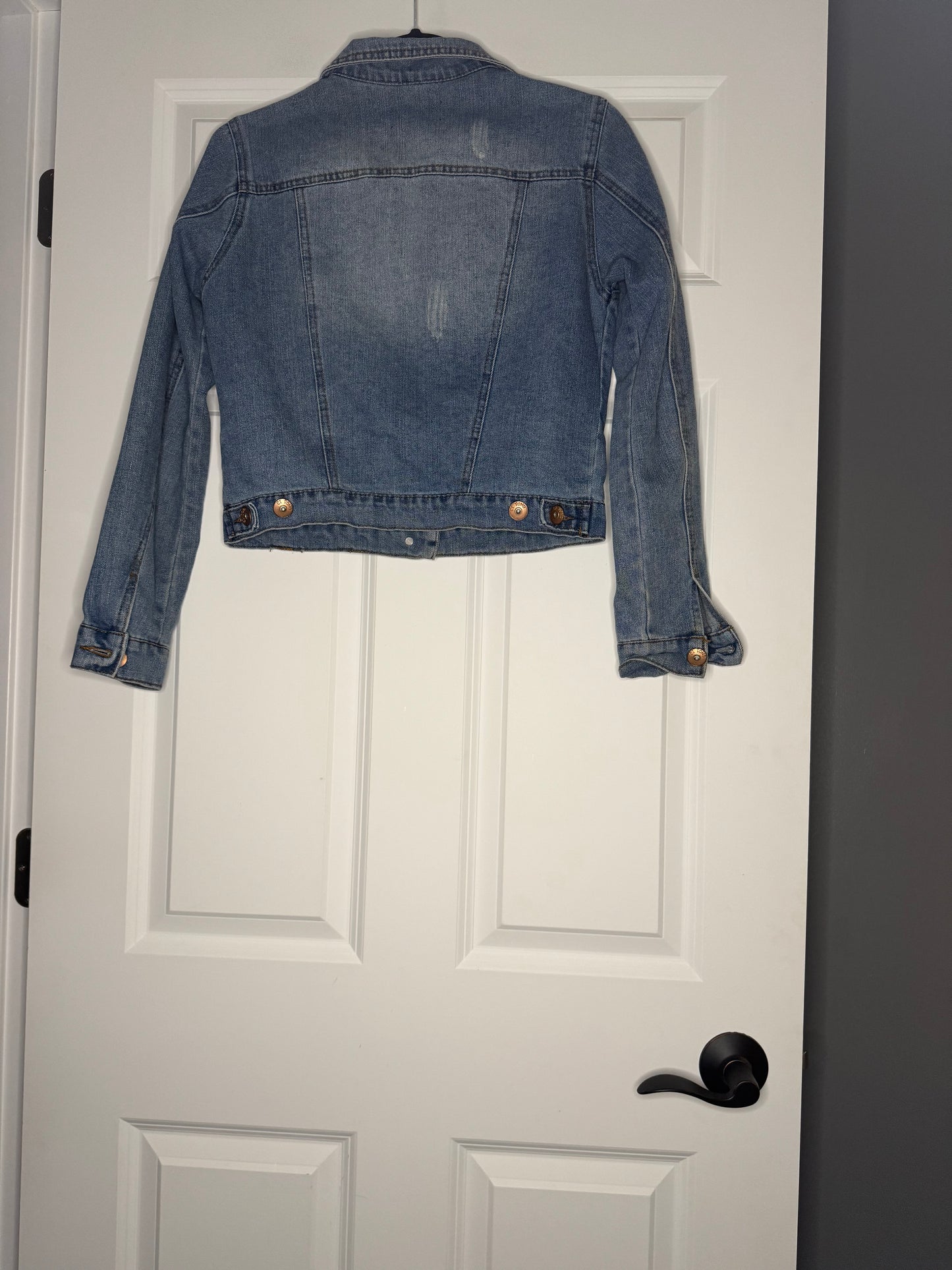 Ci sono denim jacket distressed small w multicolor patches