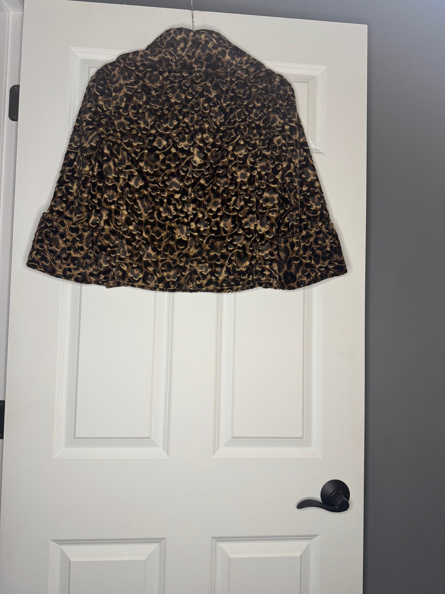 Etcetera jacket size 6 black brown animal print super classy