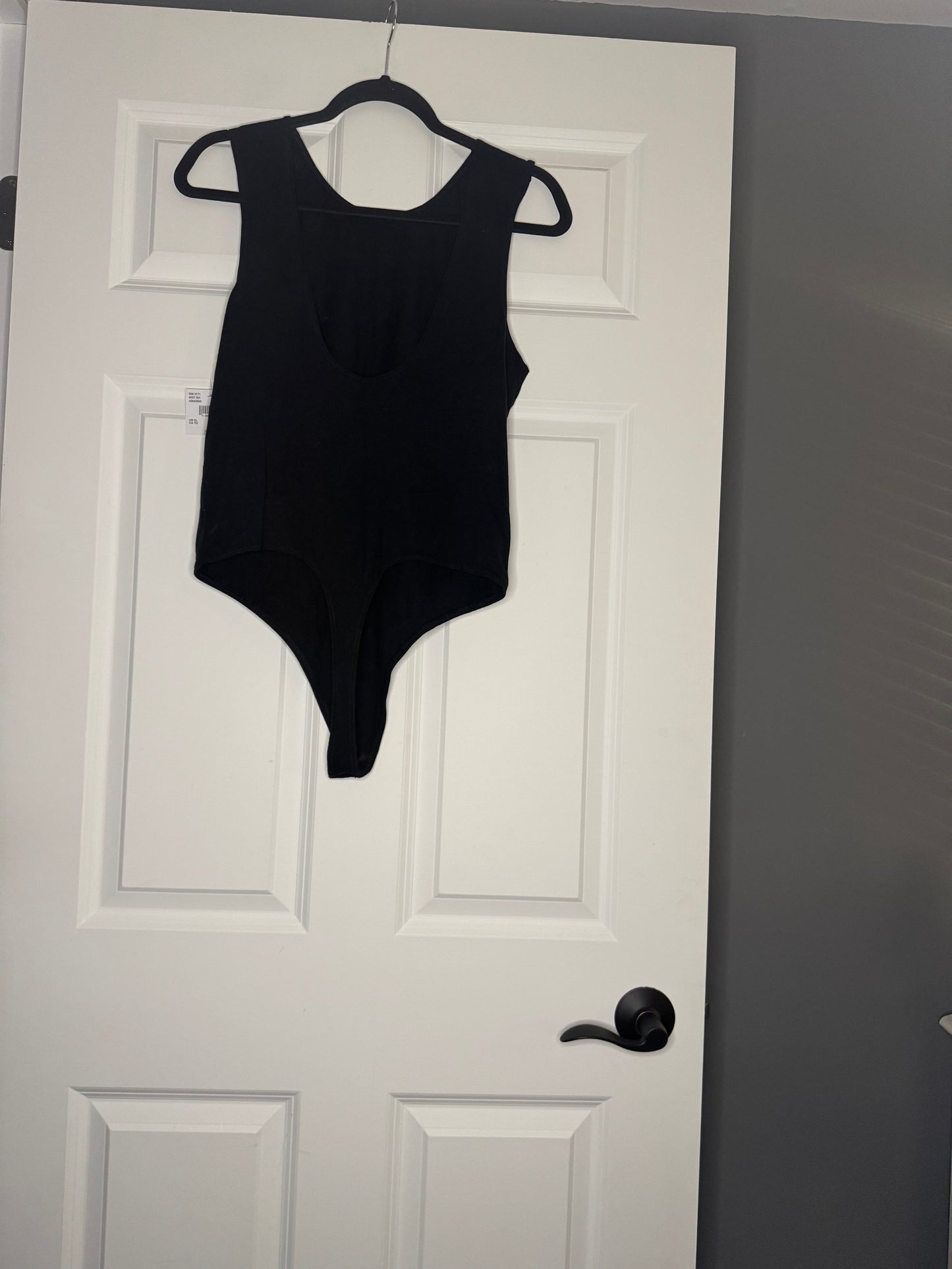 American Eagle sleeveless bodysuit low scoop back black xl nwt