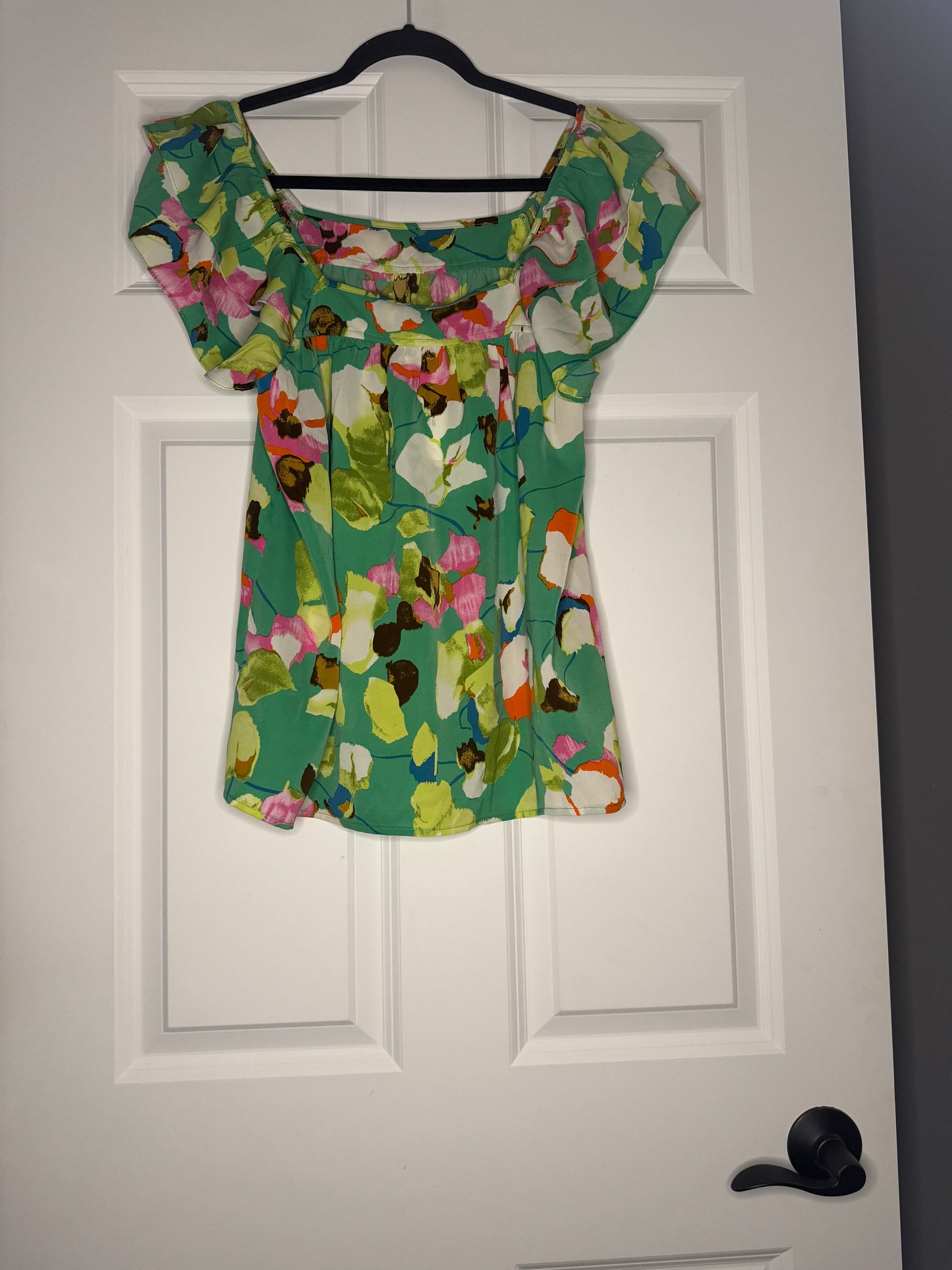 ee:some short sleeve blouse green pink blue brown red white floral medium nwt 42