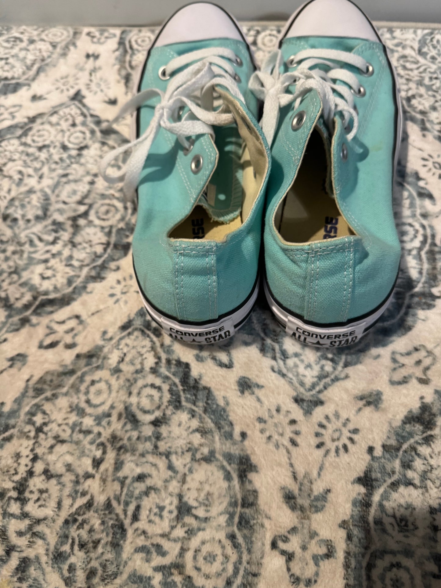 Converse women’s sneakers size 9 green