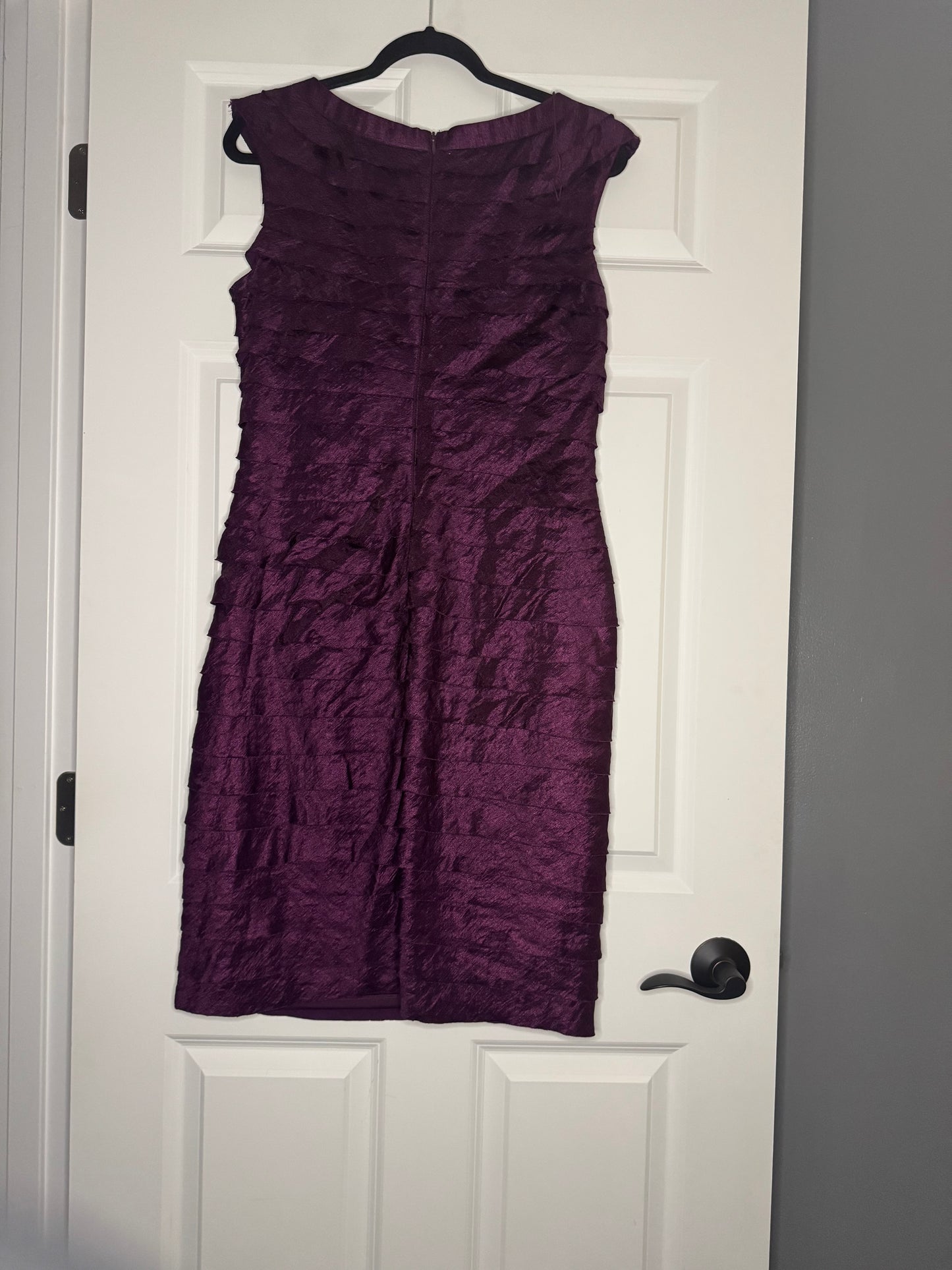 London Times sleeveless dress purple w beading size 14