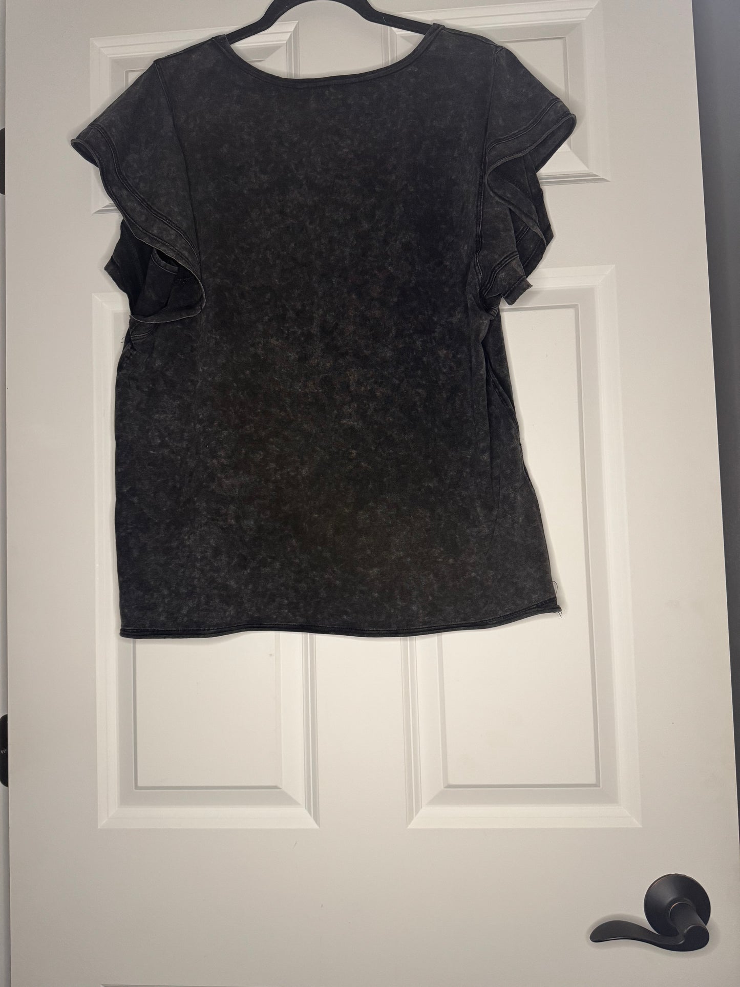 Bibi short Ruffle sleeve xl black acid wash