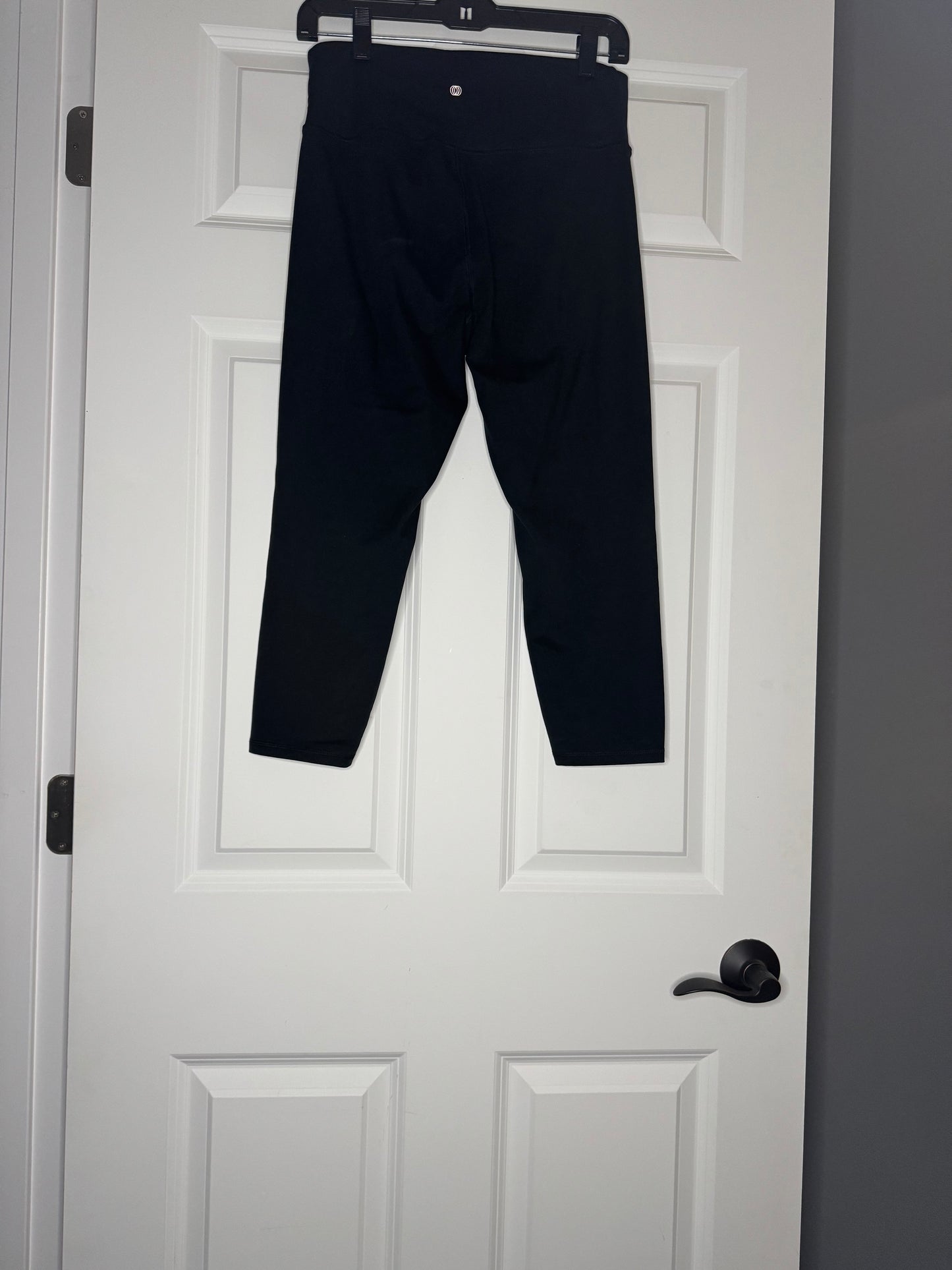 Balance collection cropped leggings large black