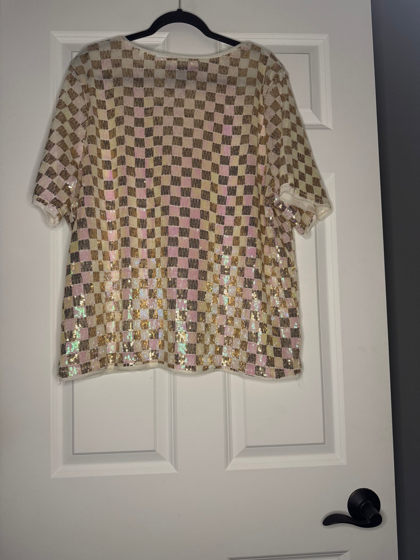 Davi and Dani short sleeve blouse cream gold pink sequins 1xl