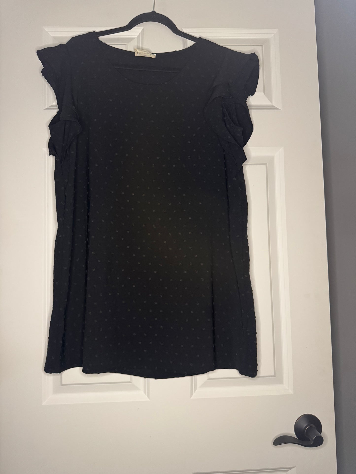 Betsey’s boutique shop short Ruffle sleeve blouse xl black with stitching