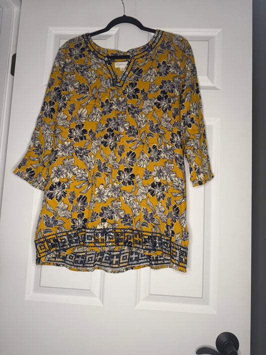 Magnolia Grace 3/4 sleeve blouse large yellow with white blue floral large