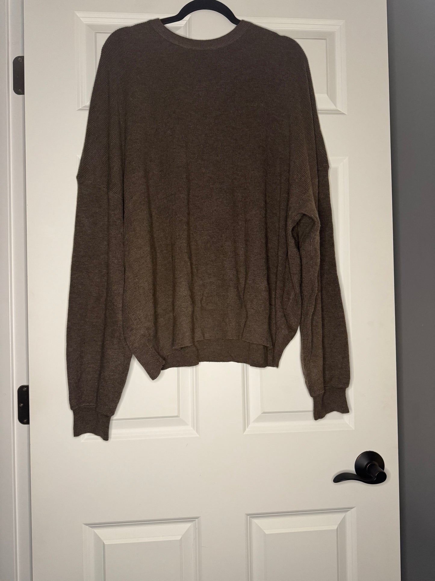 Arach and Cloz sweater brown xl new without tags