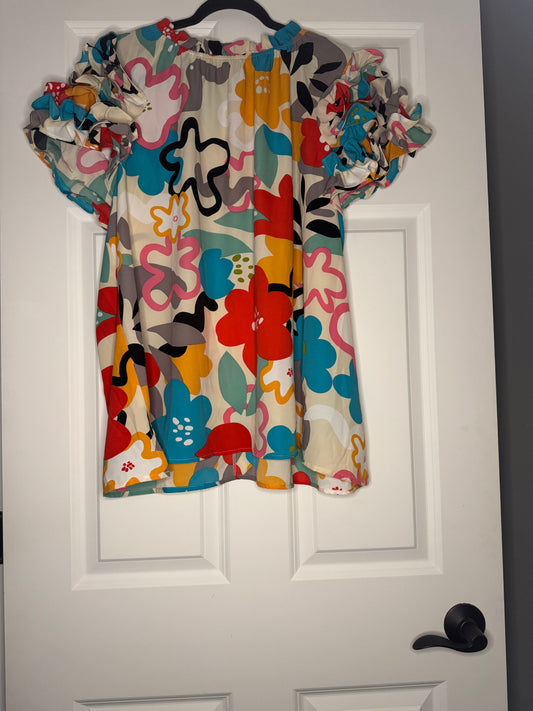 Oddy 2xl short Ruffle sleeve blouse cream with multicolor floral