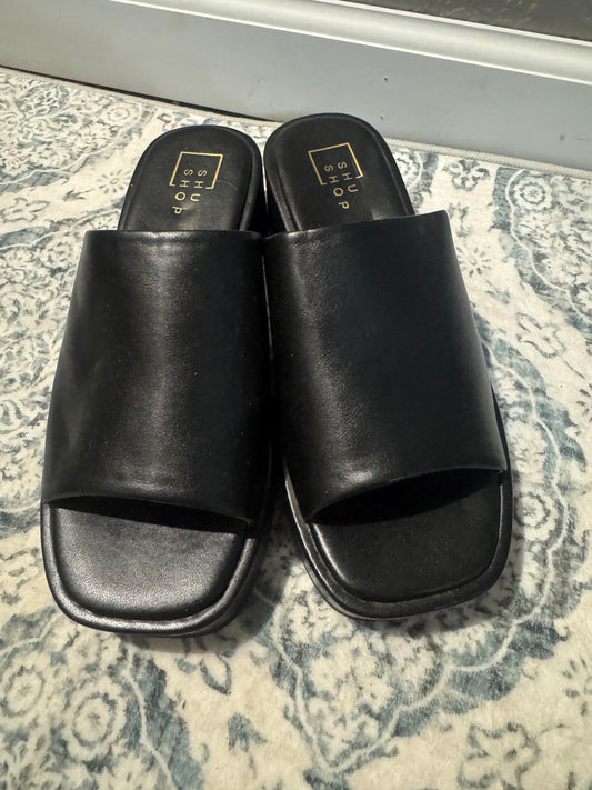 Shu shop slip on sandals size 8 1/2 black