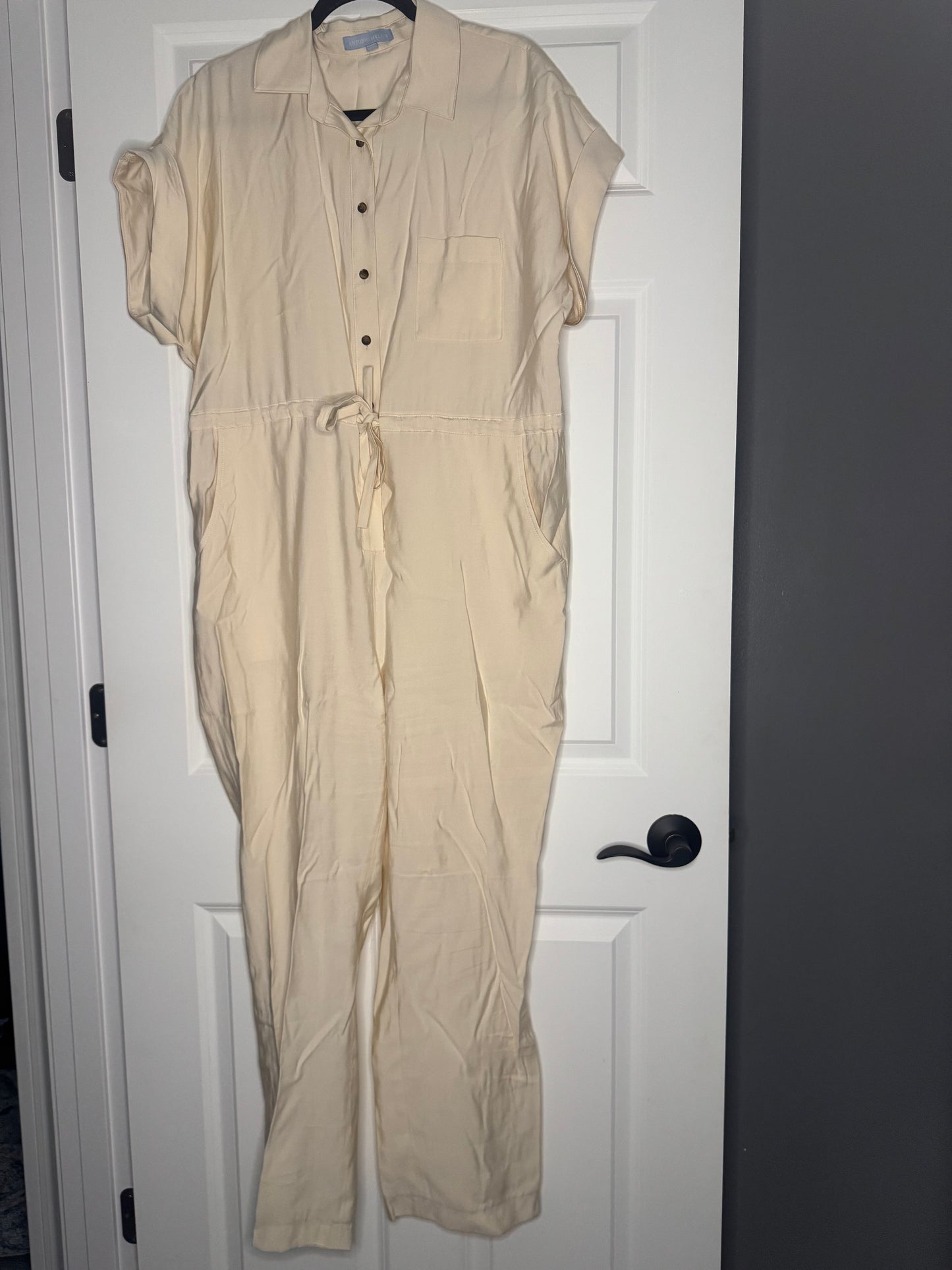 Antonio Melani jumpsuit cream 12 w pockets