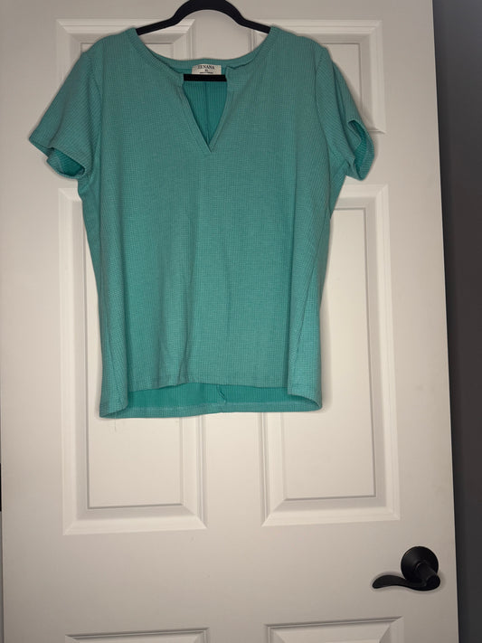 Zenana short sleeve v neck waffle knit top xl green