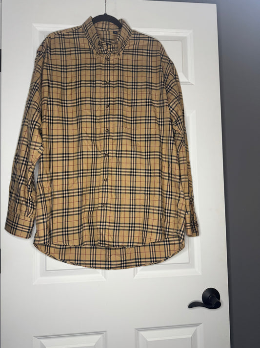 Burberry men’s button up brown black red plaid large