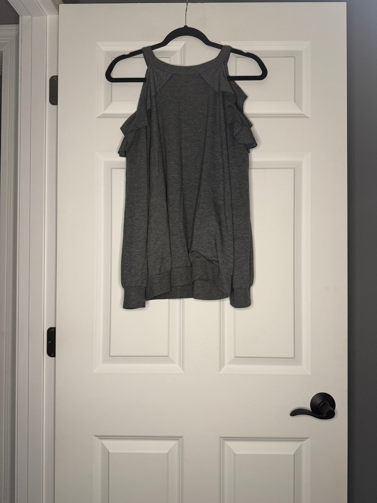 Express sweatshirt w cutout shoulders and  ruffles xl gray