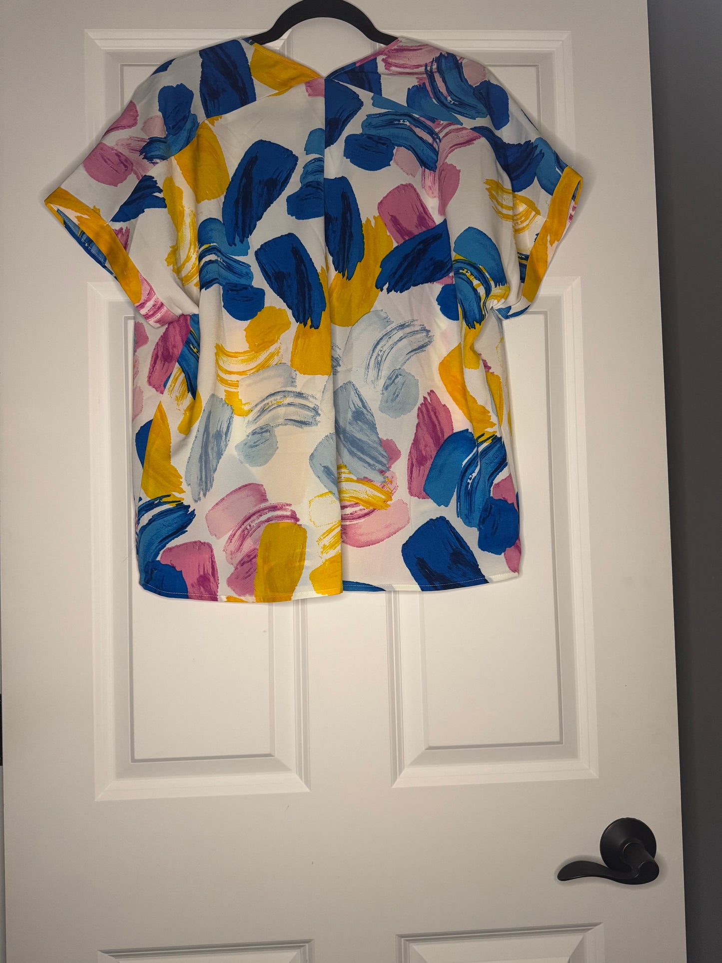 Staccato short sleeve blouse large white with yellow blue pink print