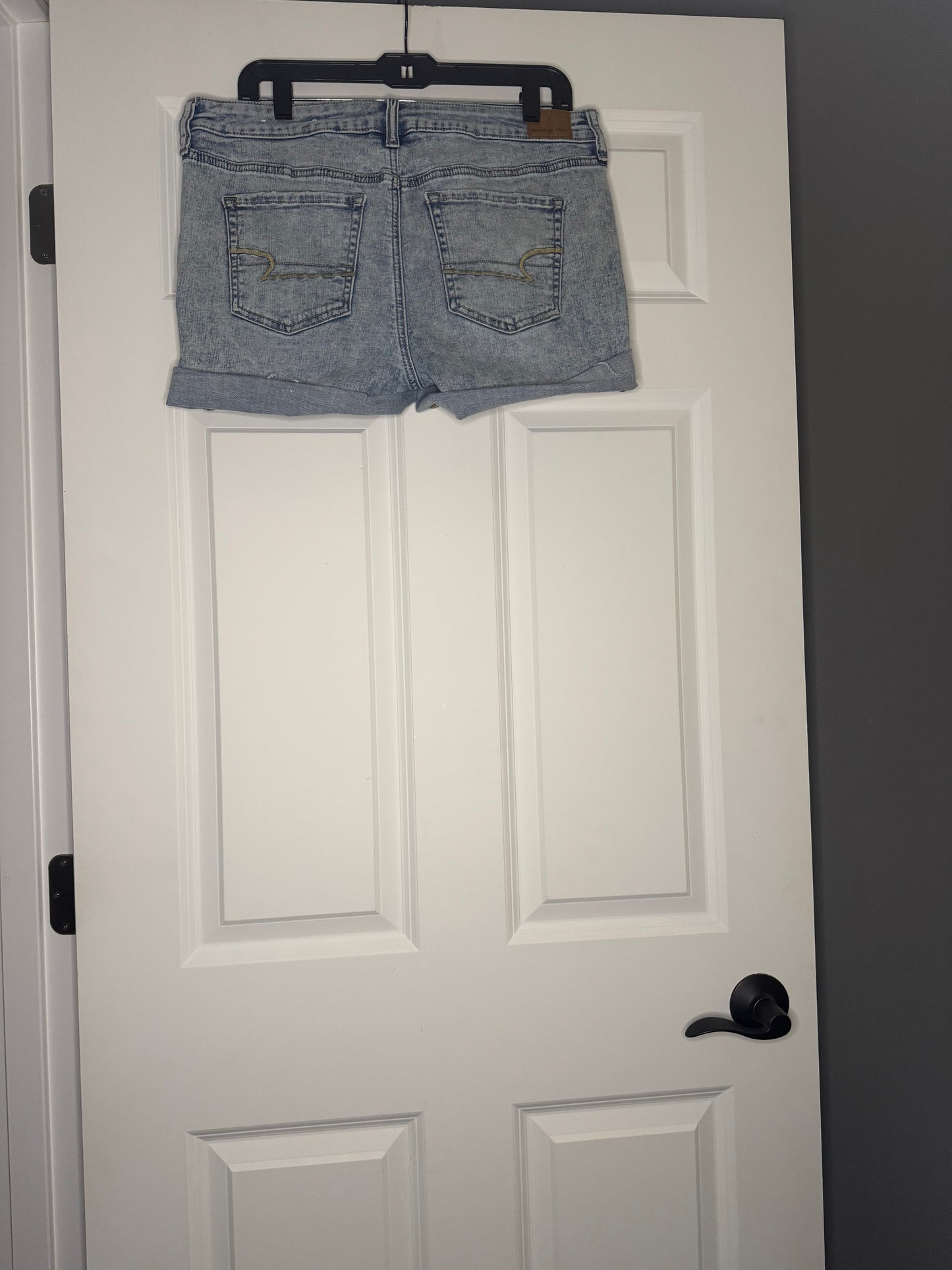 American Eagle next level stretch midi shorts 14