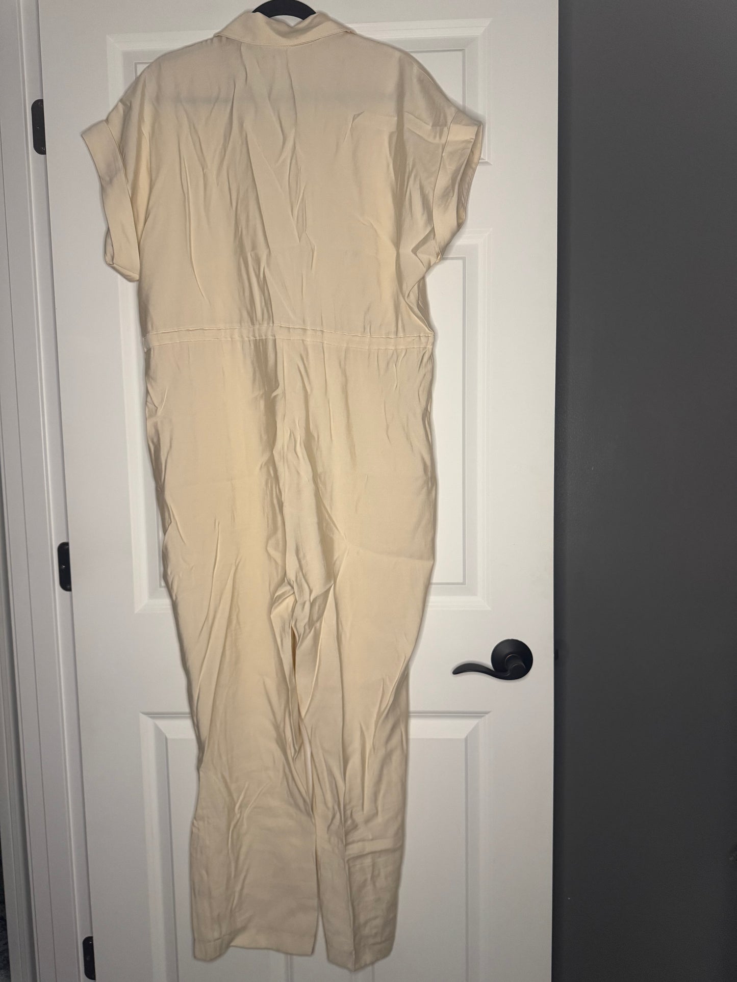 Antonio Melani jumpsuit cream 12 w pockets