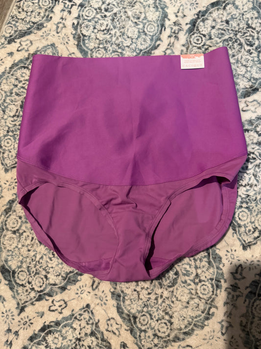 Cacique high waist brief totally smooth purple 14/16 nwt 22.50