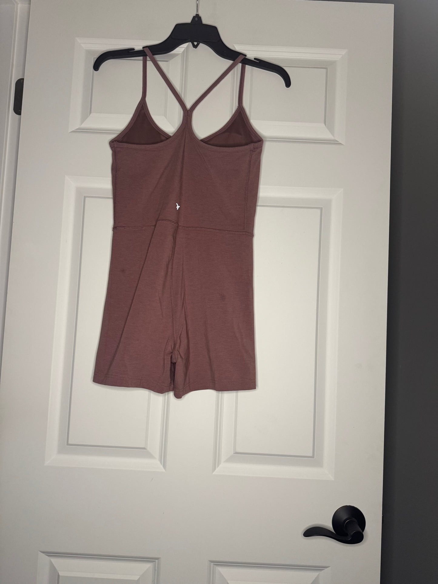 Old navy active go dry power chill one piece outfit mauve small