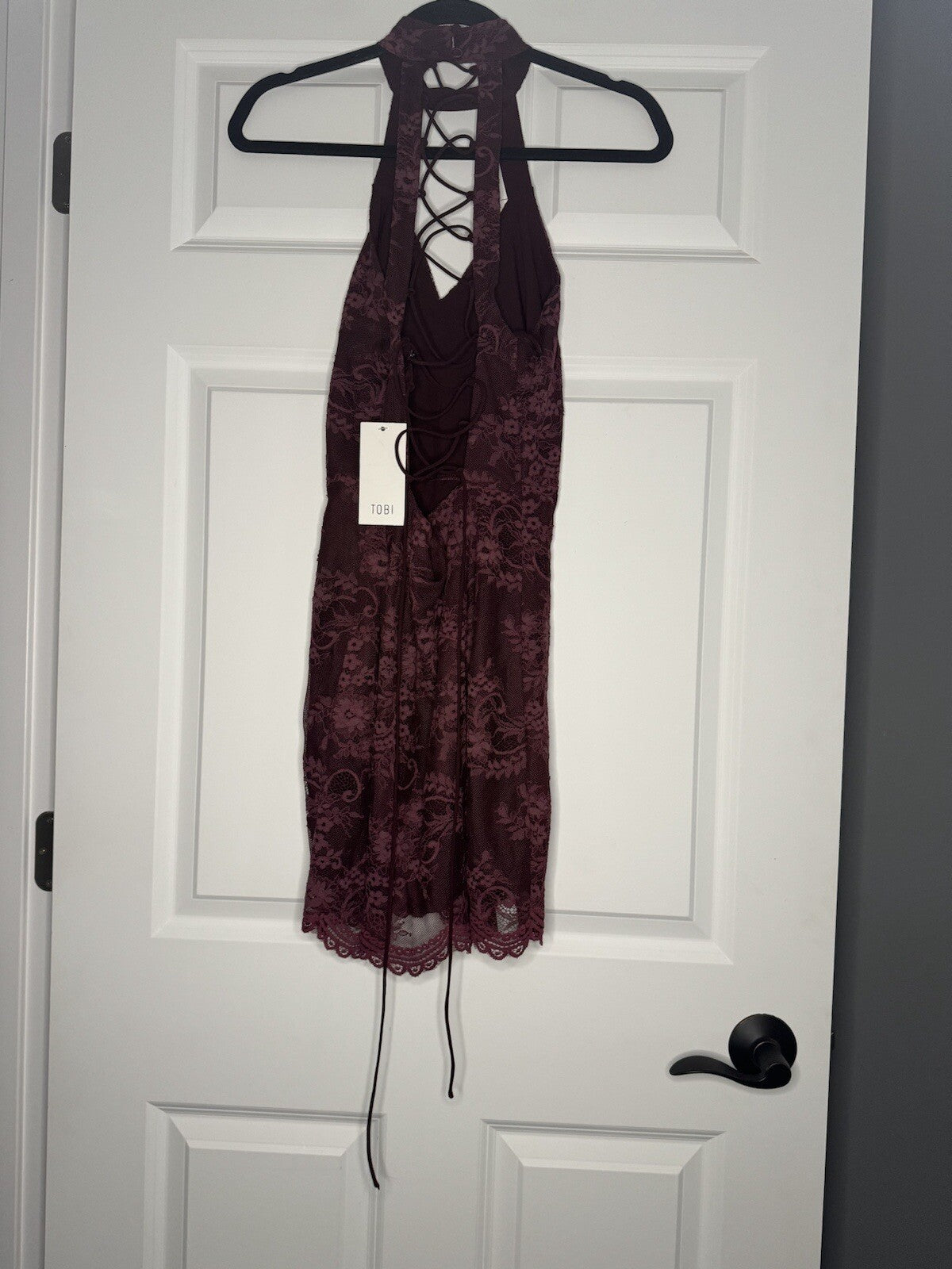 Tobi Sleeveless Dress Medium Maroon W Lace Nwt 