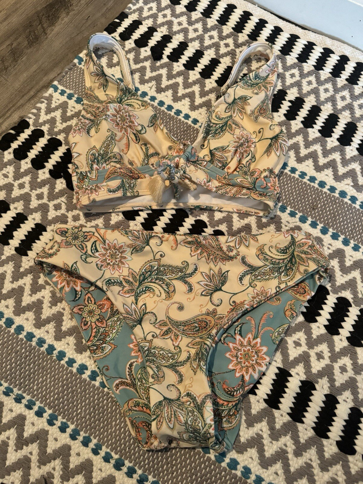 Unbranded 2 Piece Bikini Small Reversible Bottoms 