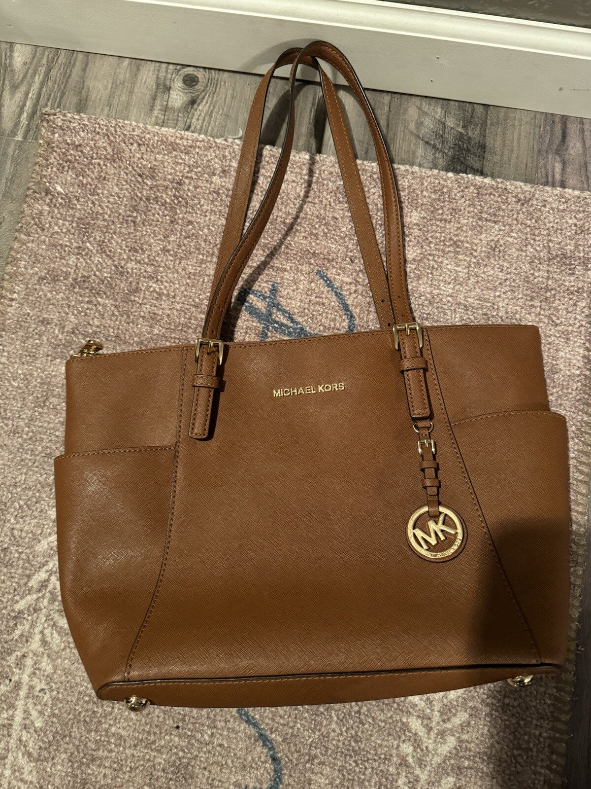 Michael Kors Handbag Brown In Excellent Condition 
