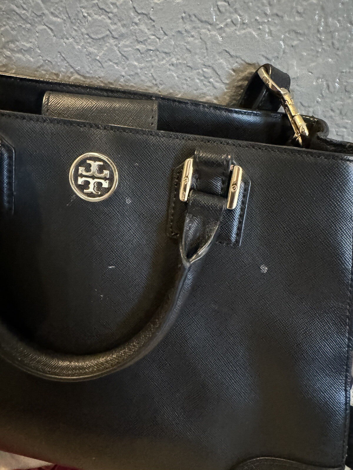 Tory Burch Black Purse With Dust Covers Some Spots As Shown 