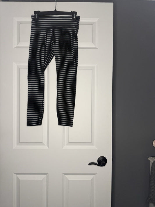Gapfit Blackout Technology Leggings XS Black White Stripe 