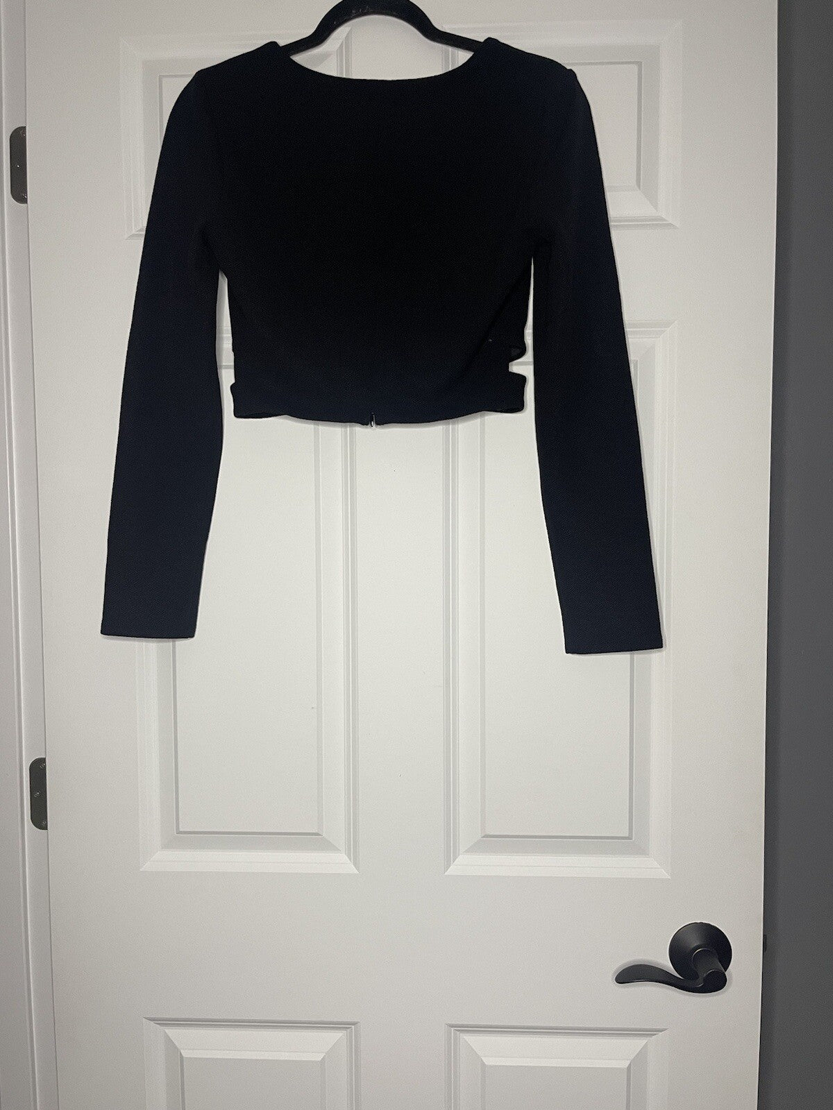 Express long sleeve crop blouse small w cut out sides black