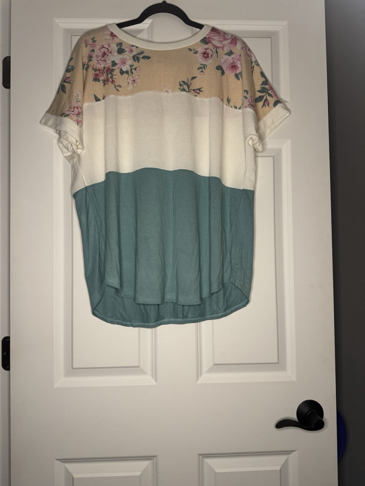 7th Ray Short Sleeve Blouse Xl Green White Peach Floral Nwt 34