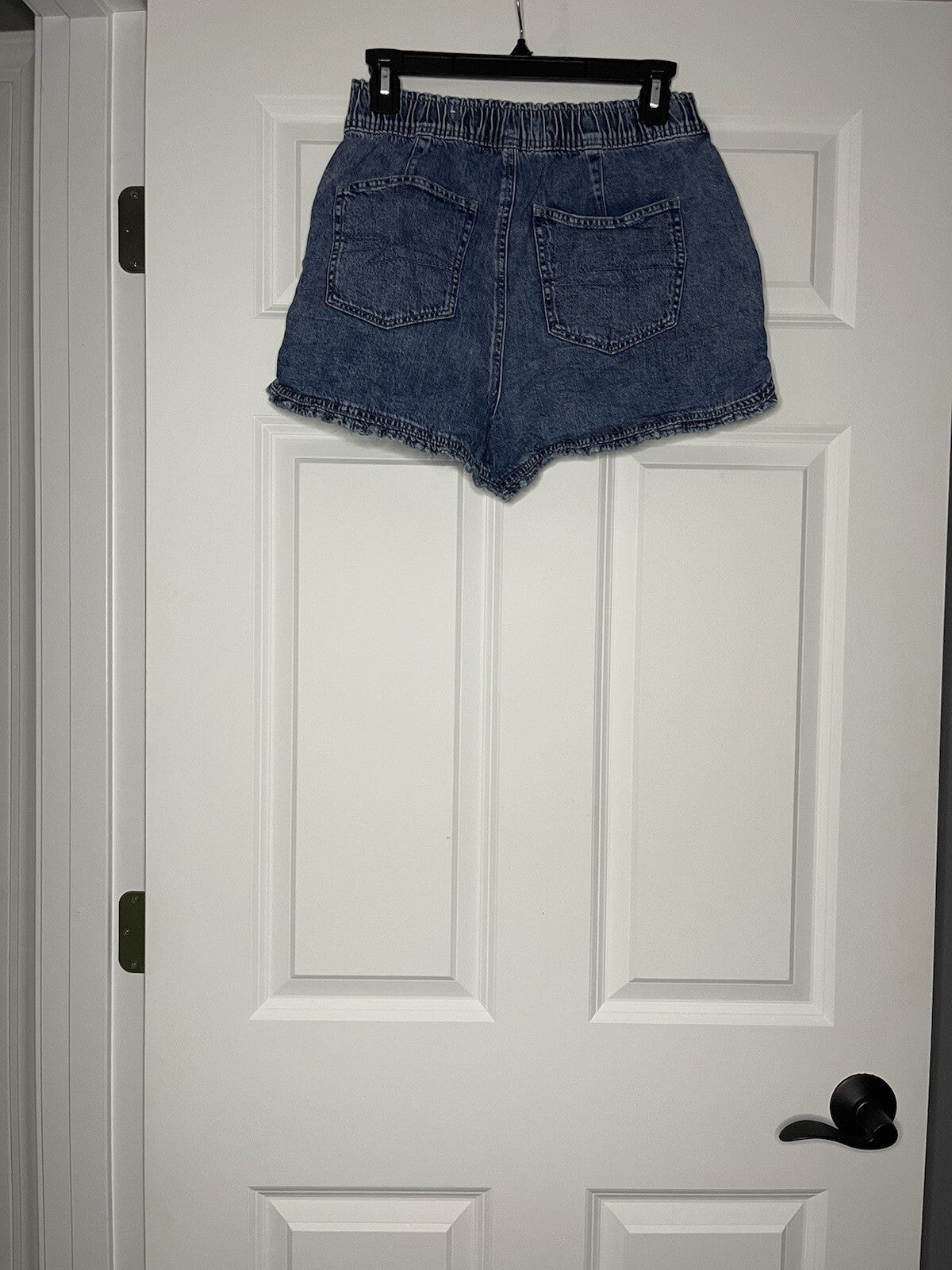 American Eagle mom shorts blue jean size 4