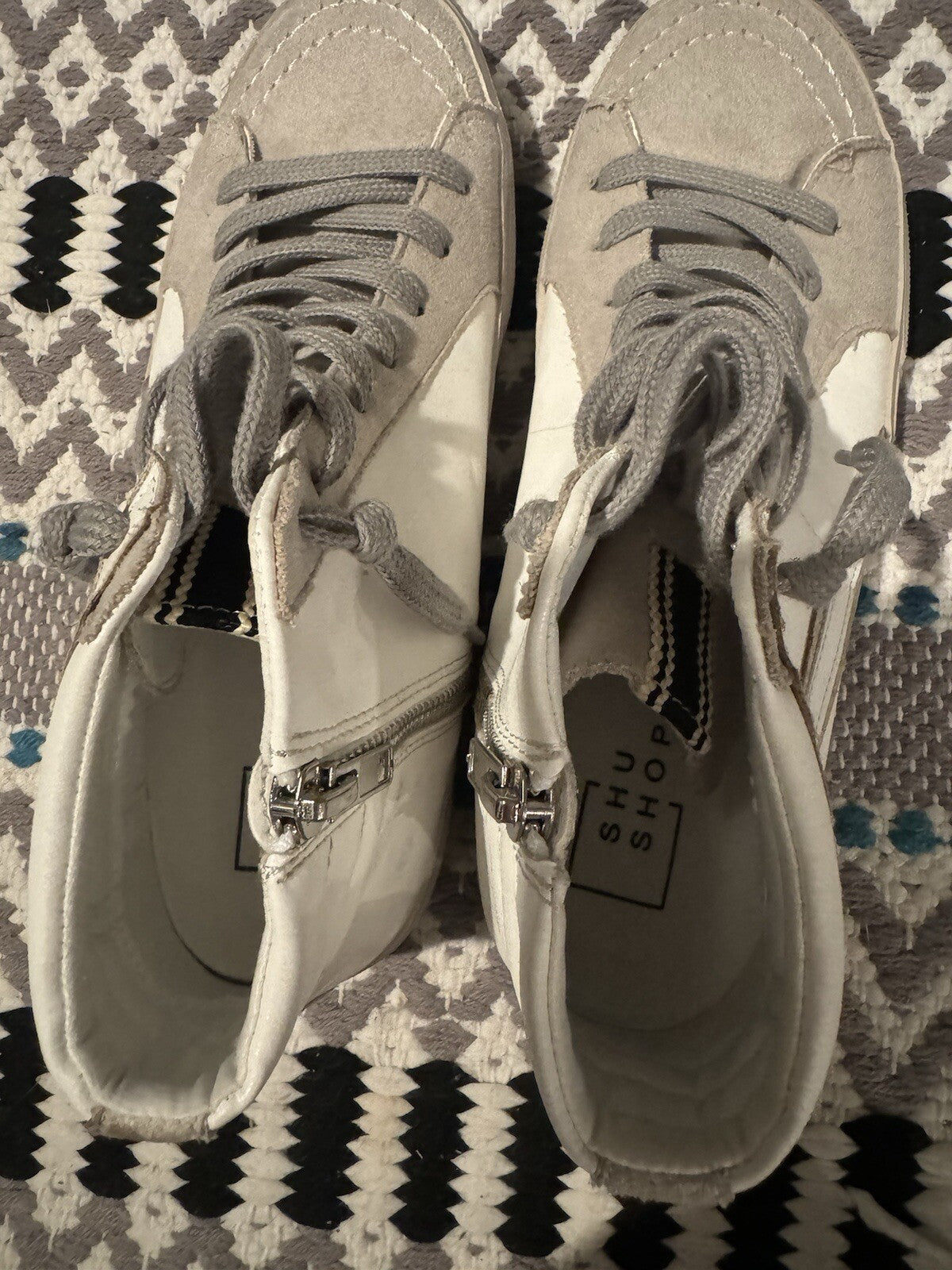 Shu Shop Sneakers Size 8 White Beige Gold In Excellent Condition 