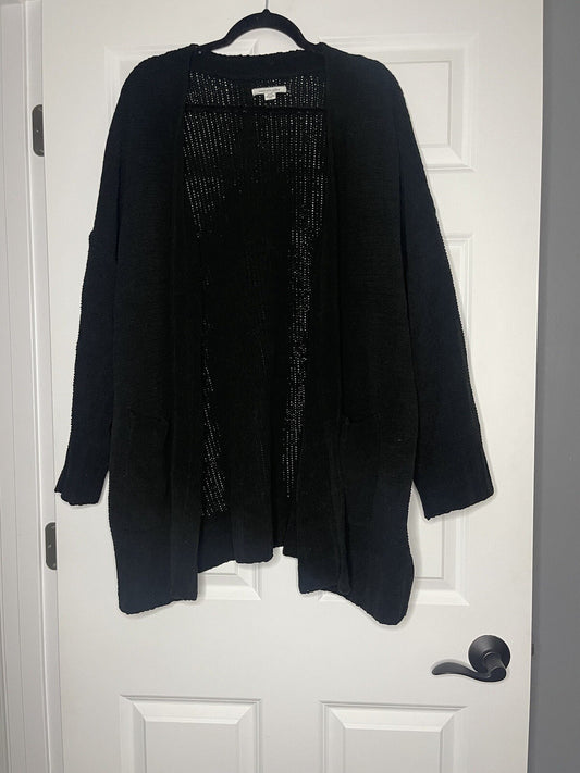 American Eagle Black Knit Cardigan Medium 