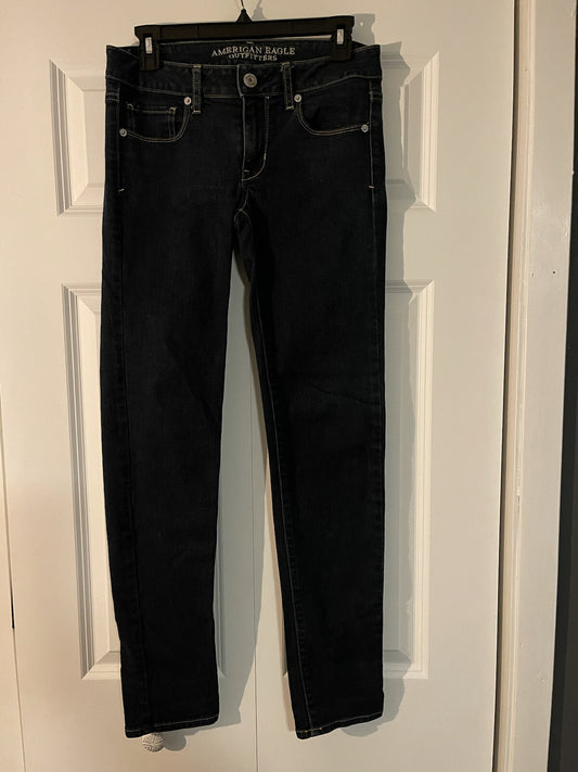 American Eagle super stretch skinny jeans size 2 blue
