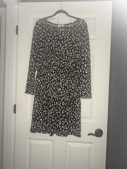 Betseys Boutique Shop Long Sleeve Dress Xl Black W Cream Print