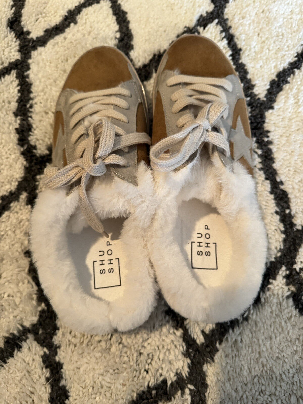 Shu Shop Slip On Sneakers Size 8.5 Brown Beige