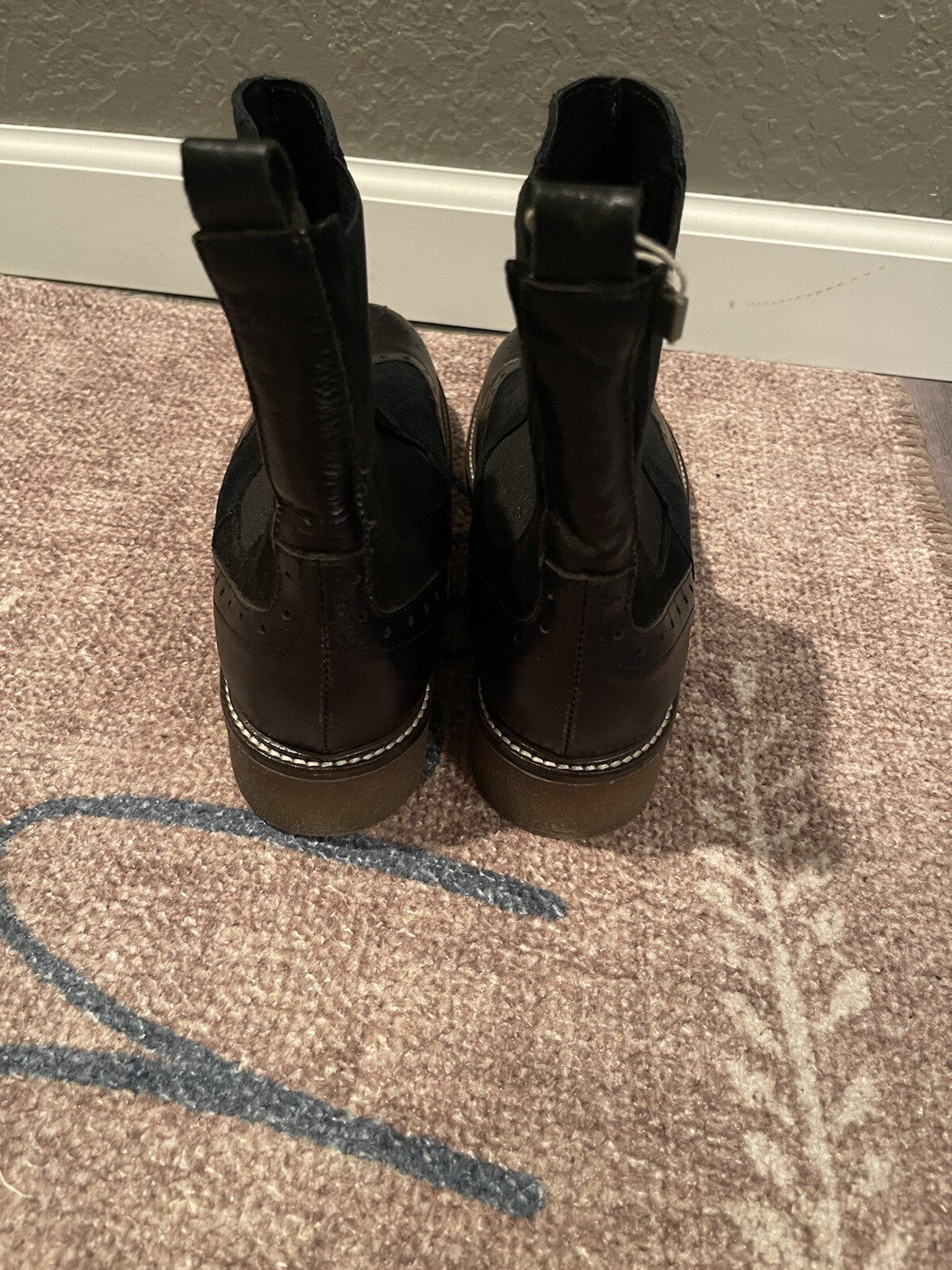 Donna Piu boots black size 10 brand new 