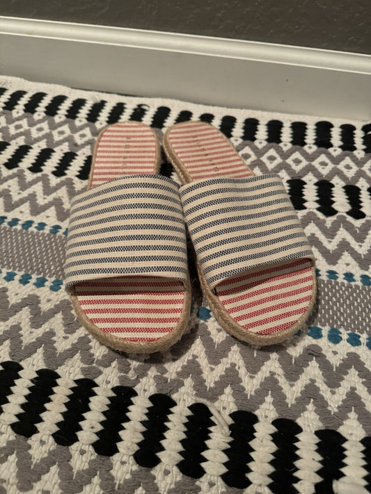 Kelly And Katie Slip On Sandals Size 9 Red Cream Blue Stripe