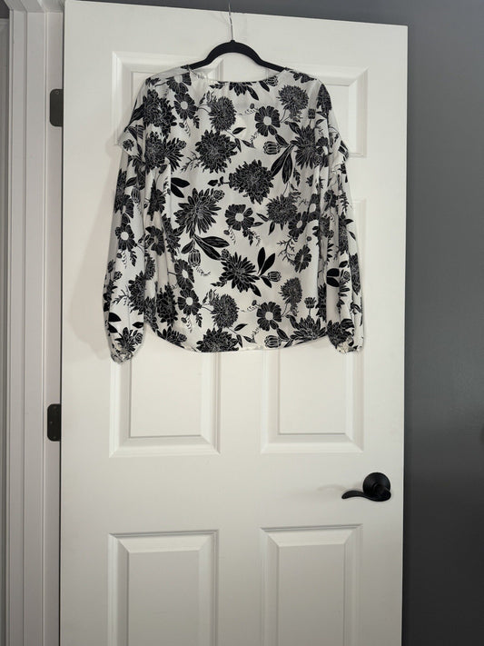 Andree Long Sleeve Blouse Large White Black Floral Print Nwt 