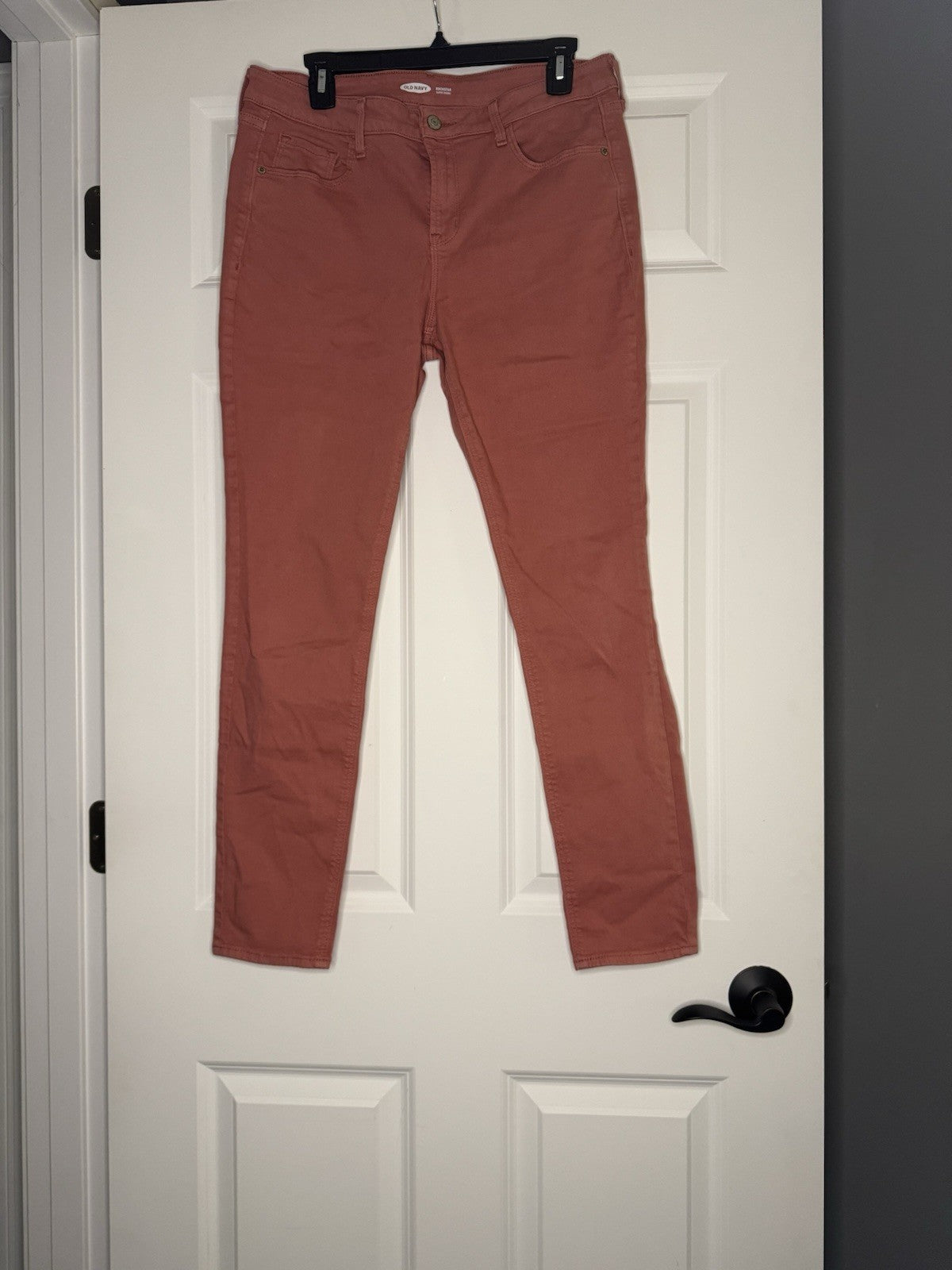 Old Navy Rockstar Super Skinny Jeans Salmon Size 12