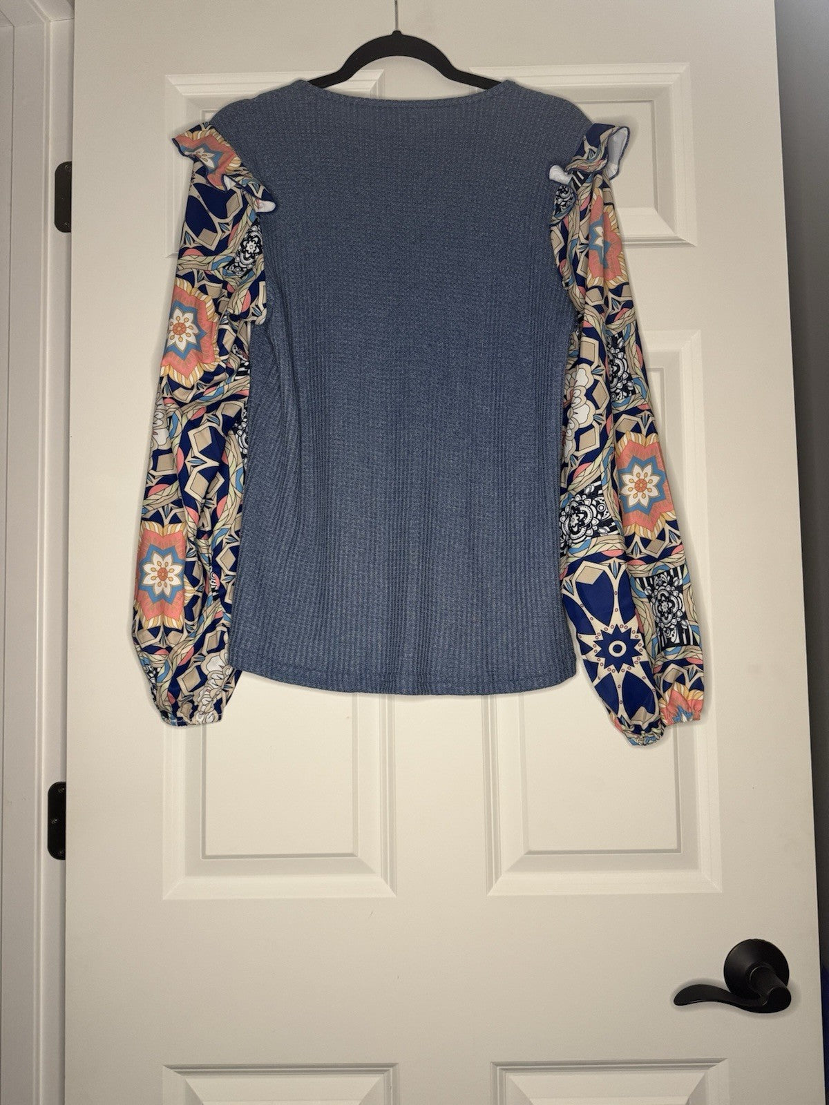 Unbranded Long Sleeve Blouse Large Blue Body Tan Blue Pink Green Print Ruffle Al