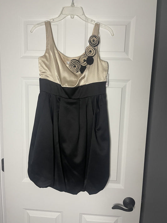 London Times sleeveless dress cream and black size 6 NWT