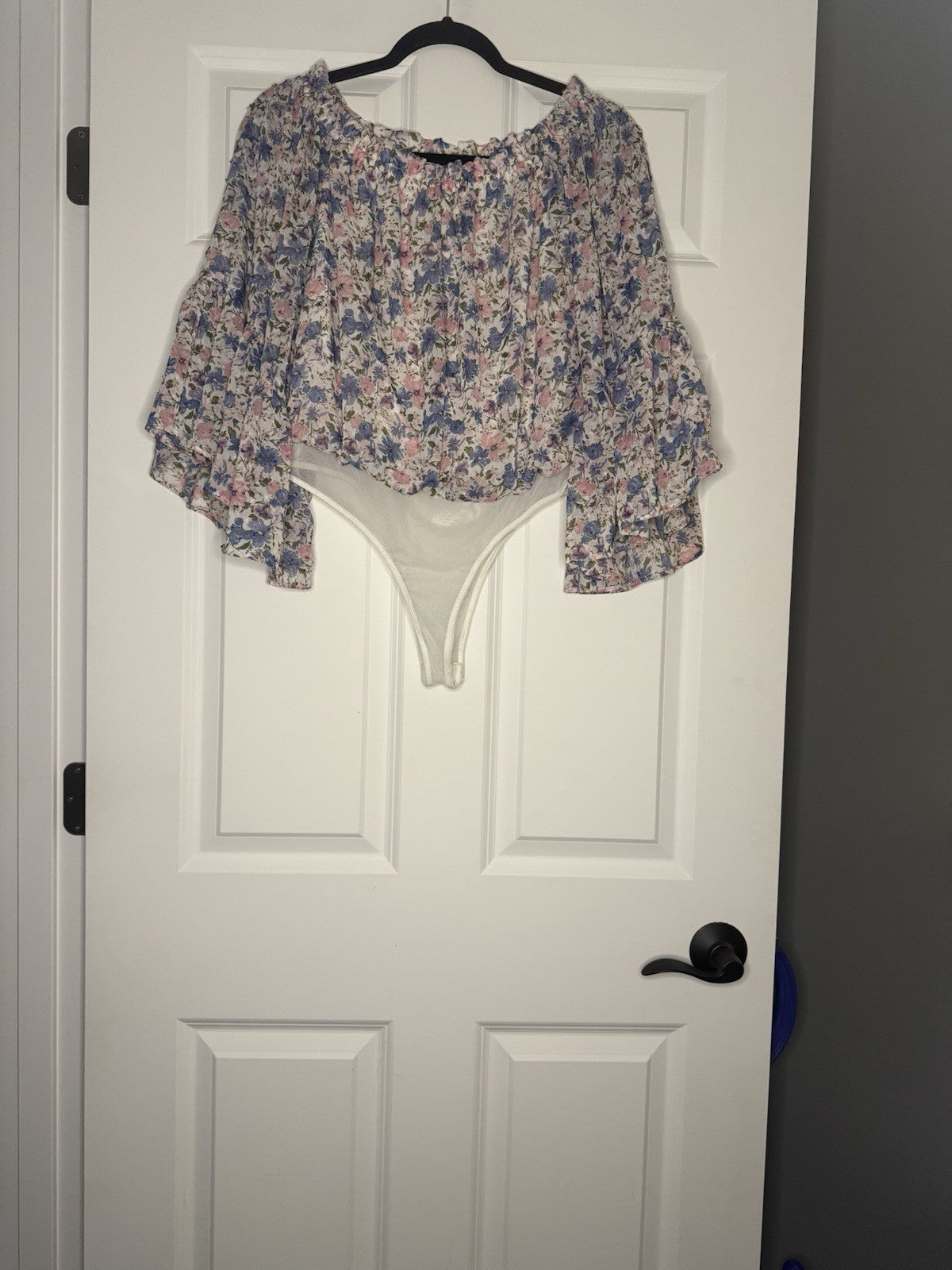 Lush 3/4 Sleeve Bodysuit White Green Blue Pink Floral Large